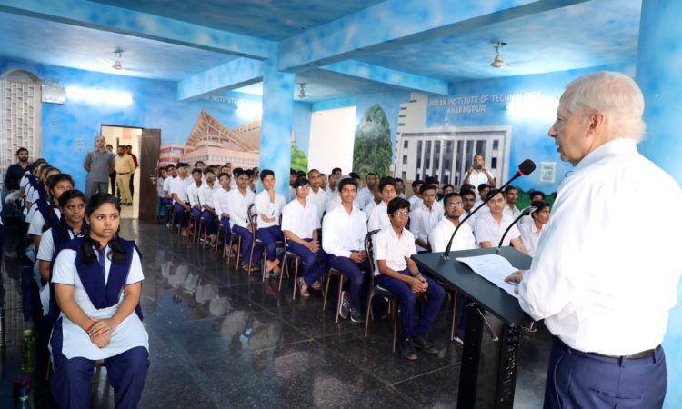 Ambassador Juster at Prayas Residential School in Raipur.